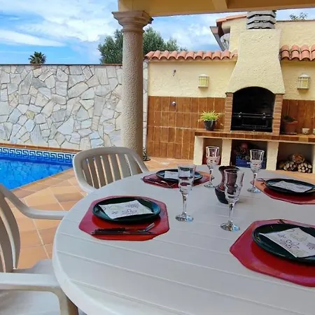 Villa Lloguer30 Cecilia's House The Paradise